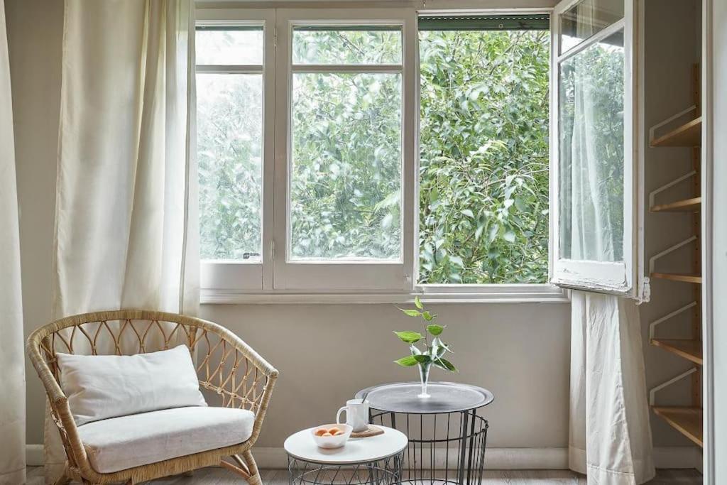Magnificent 4 Bedroom Apartment In Eixample Barcellona Esterno foto